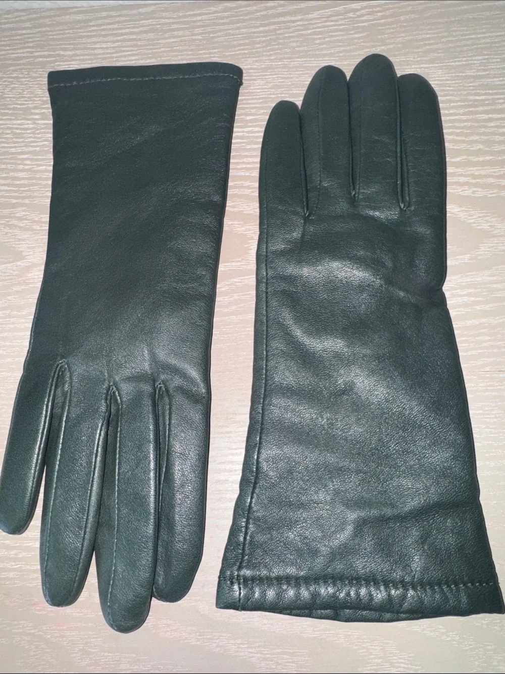 Grandoe cashmere lined leather gloves -hunter green